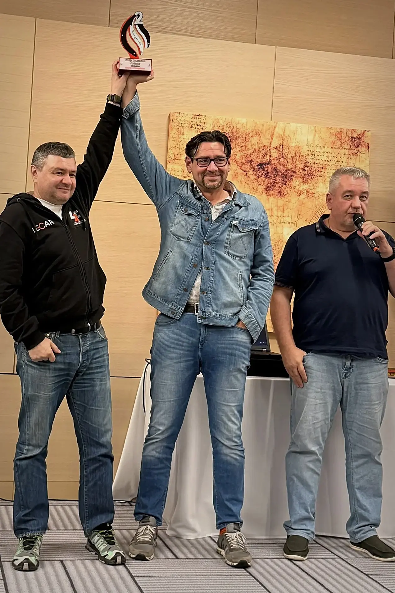 «Волга» в деле: экипаж ректора ГУЗ на ралли RetroClub Autumn 2026 доказал, что классика...