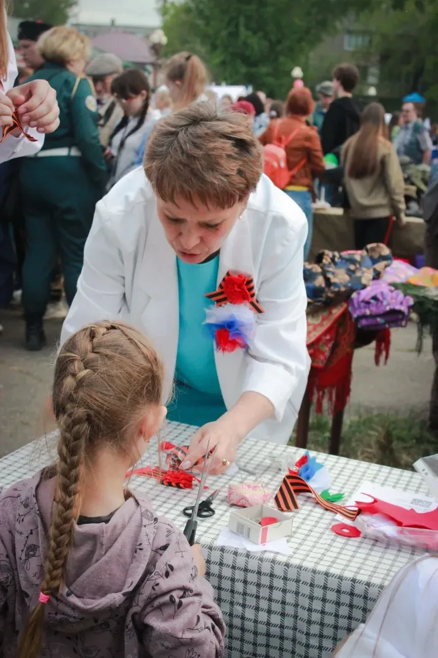🇷🇺🇷🇺🇷🇺Студенты Бийского филиала им. В.М. Шукшина АлтГПУ  приняли участие в сборе средств в поддержку