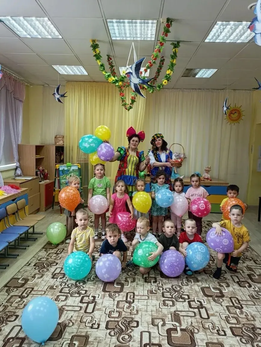 ☀️Этот день стал настоящим воплощением радости, беззаботности и счастливого детства. Мы стремимся сд