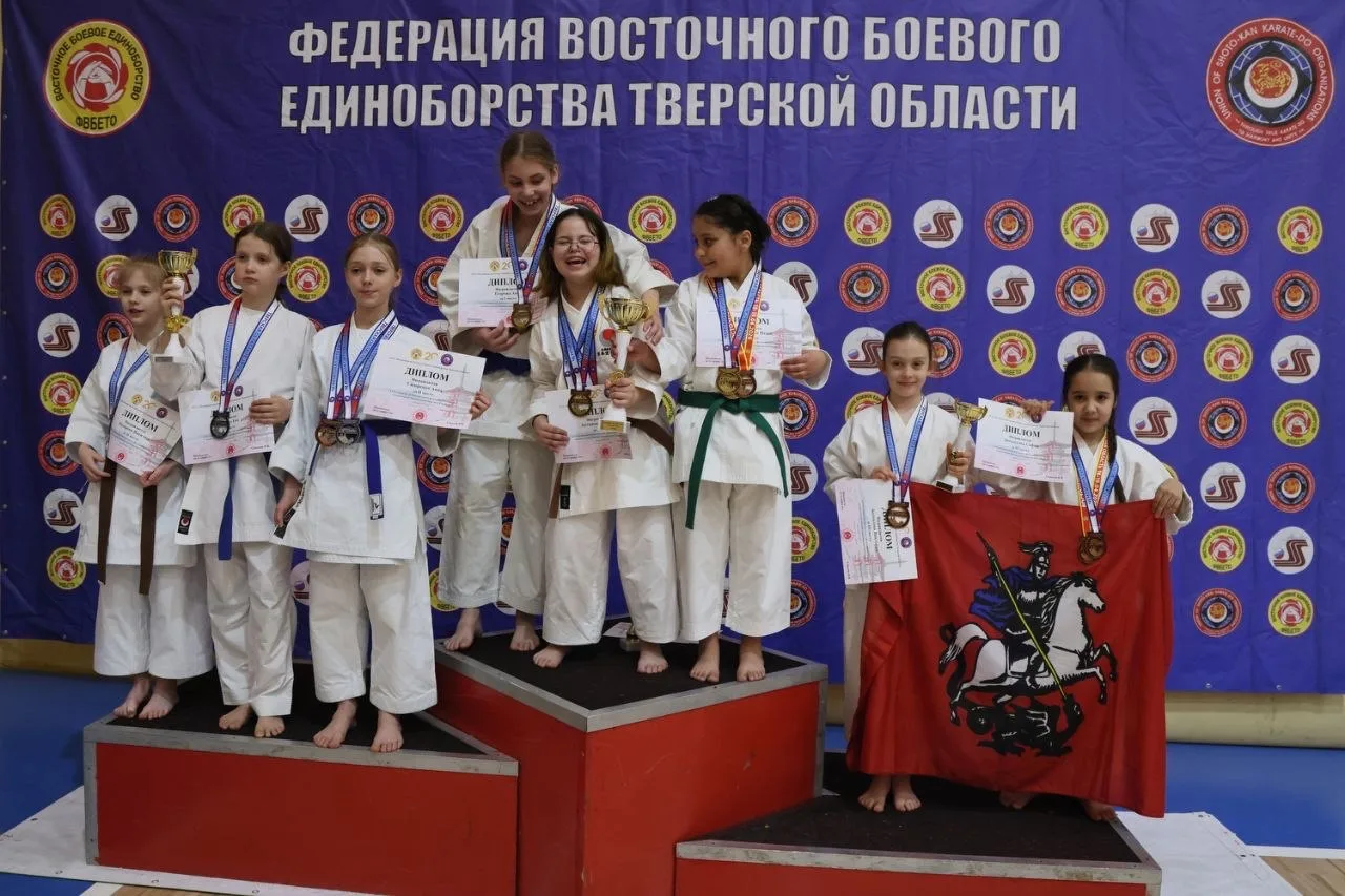 Головокружительные результаты школьной секции карате!  👏Поздравляем победителей и призёров 12‑го Чем