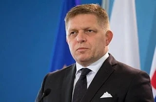 ⚡️Премьер Словакии Фицо не примет участие в параде 9 мая в Москве, — сообщают СМИ.  «Я откажусь от у