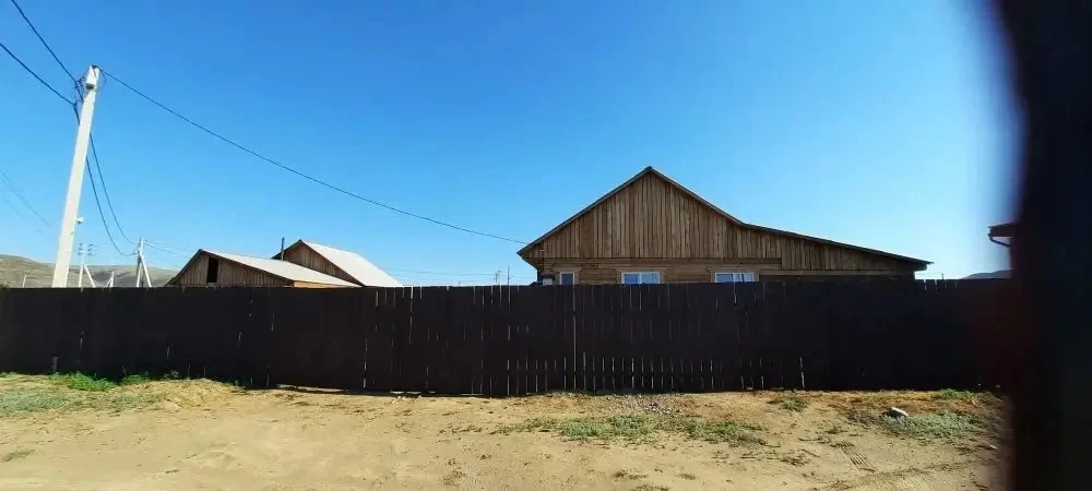 ПРОДАМ новый самоблаг.дом из бруса, вавил.затон 6км, зем.участок 8.8сот, ижс, элек-во 3...
