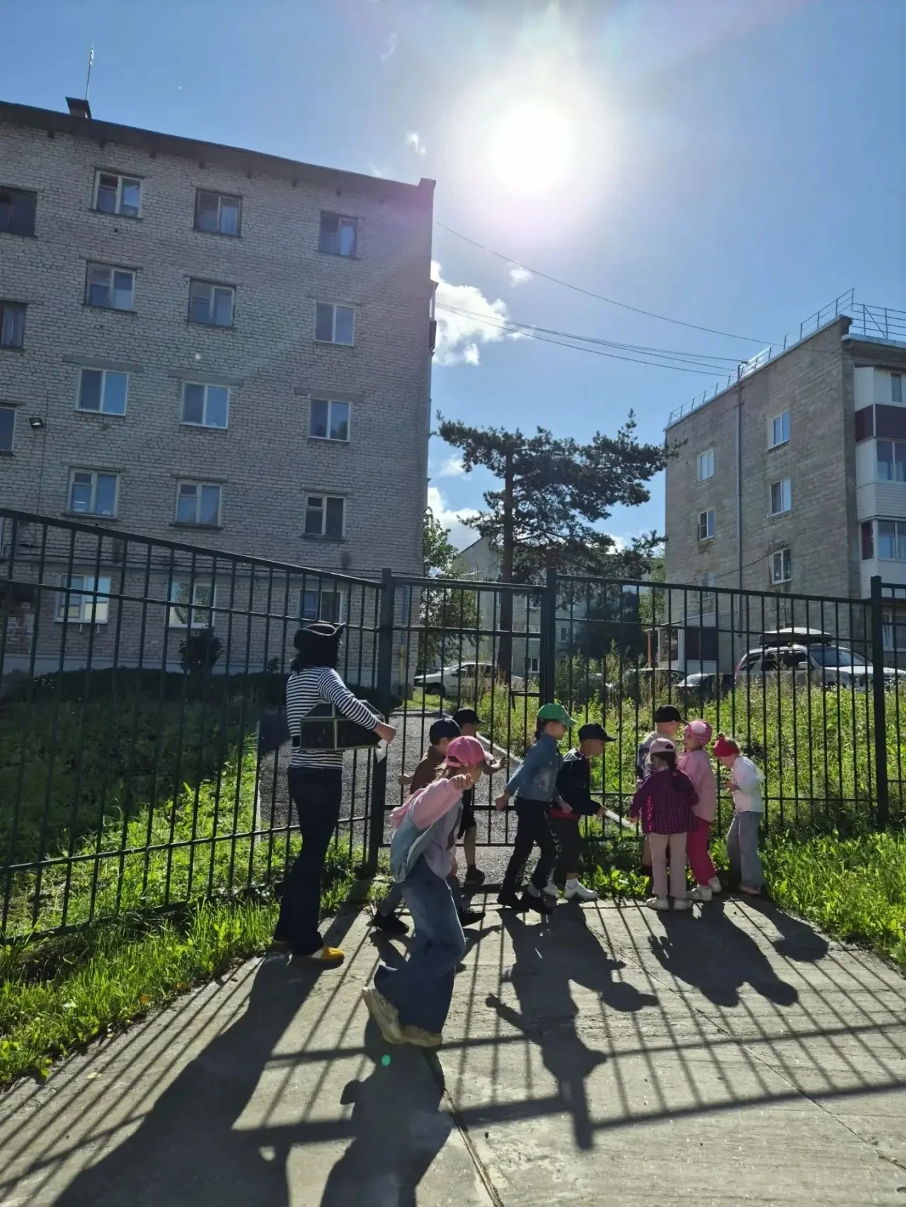 Возвращение в детство возможно — достаточно поиграть вместе с ребёнком. Именно такой во...