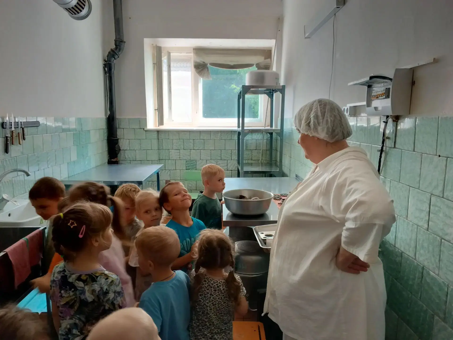 📌Повар - специалист, который из обычных продуктов может сделать настоящий кулинарный ш...