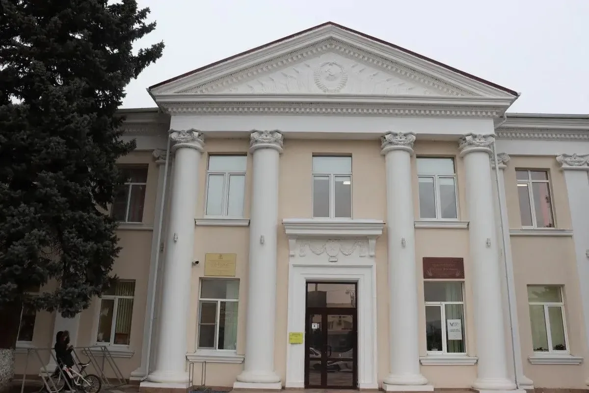 Работники Центра творчества Динского района прошли диспансеризацию