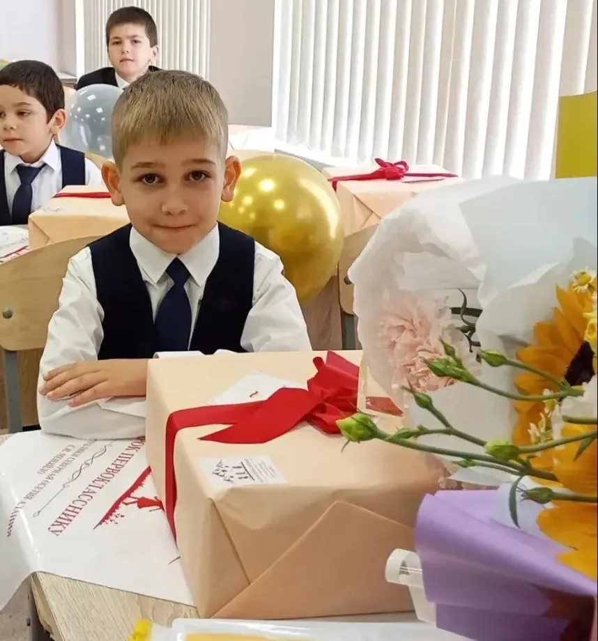 🎁🎁🎁Наши первоклассники получили подарки от Главы региона Сергея Меняйло!