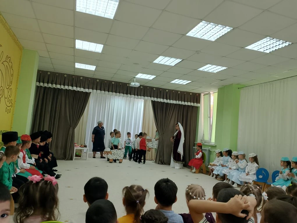 #ГодДошкольногоОбразования и #ГДОКрым
27 мая наш детский сад наполнился праздничным настроением в че