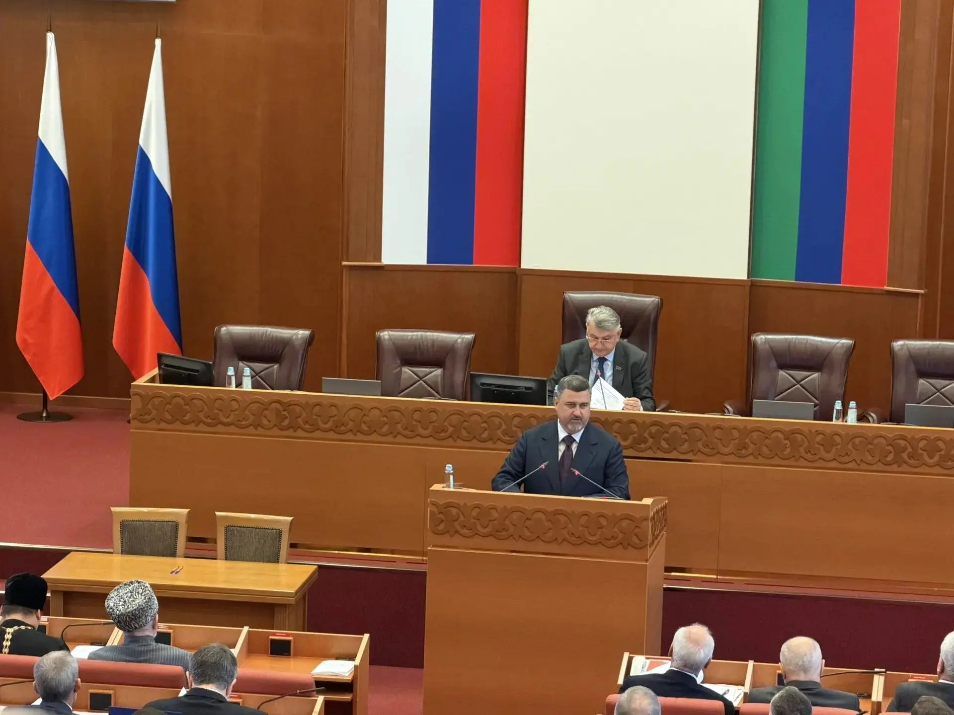 ⚡️Федор Щукин предложил поддержать кандидатуру Заура Аскендерова на должность спикера п...
