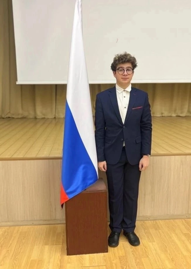 🇷🇺12 июня наша страна отмечает один из самых главных и ярких праздников - День России! 
 
По этому
