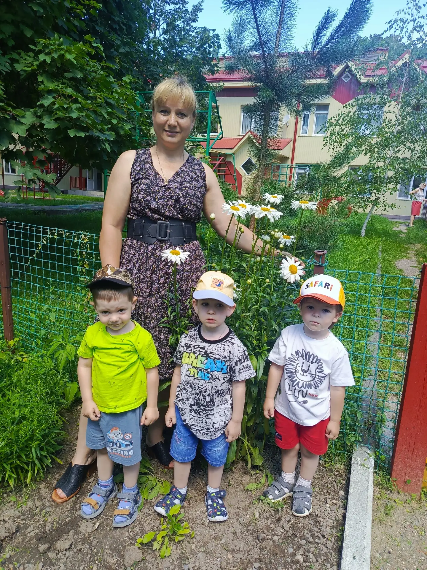 🌼 День семьи, любви и верности — это добрый и светлый праздник, который в России отмеч...