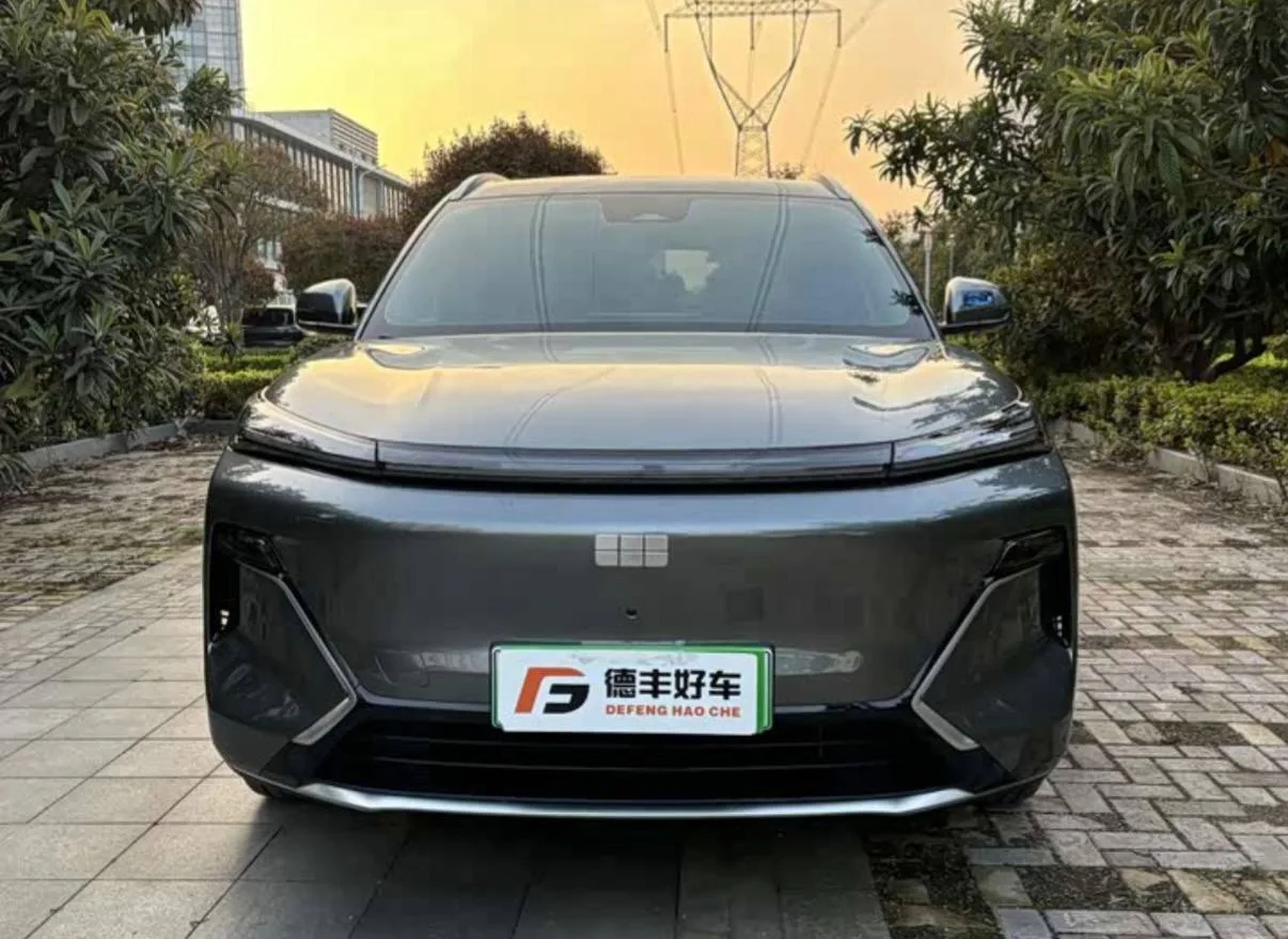 🚗 Geely Galaxy Starship 7 2025 — современный гибридный SUV под ключ в Екатеринбурге!