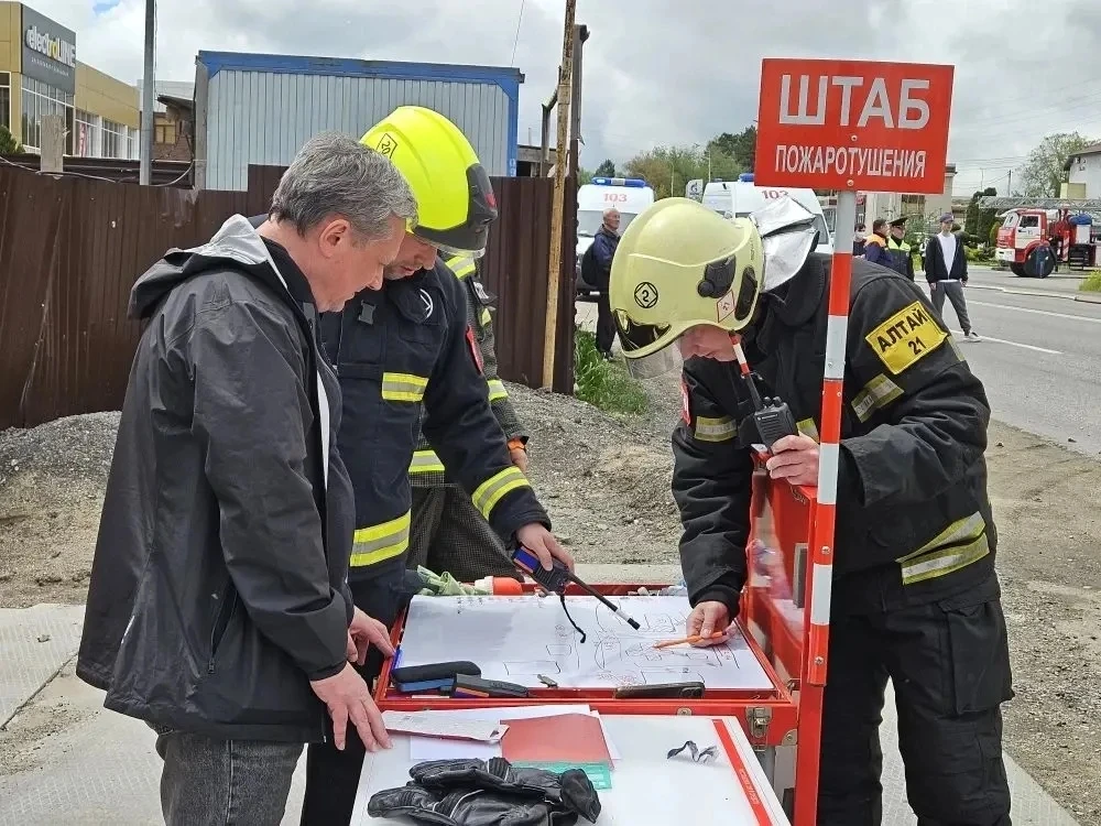 В Пятигорске при разгрузке газовоза произошёл взрыв с последующим возгоранием  🔹На месте создан штаб