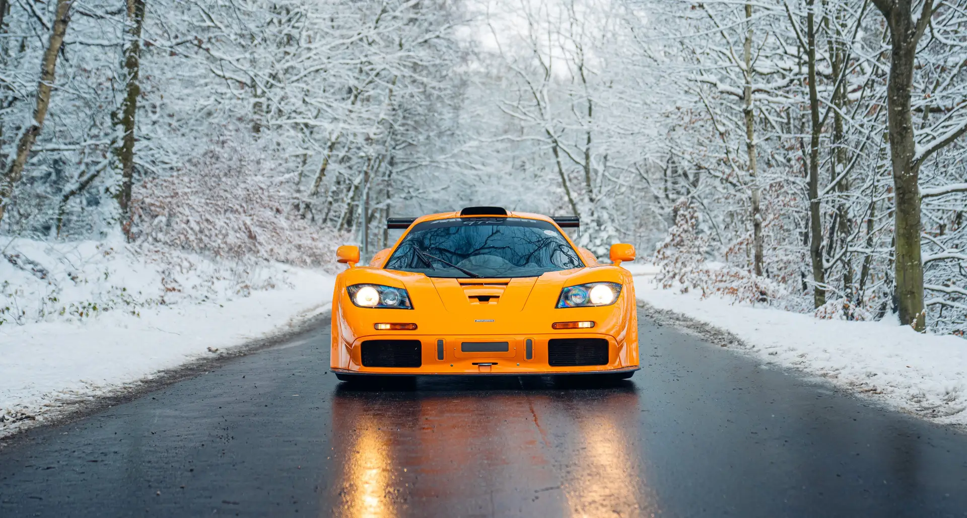 Превосходный "McLaren F1 GTR" с богатейшей жизненной историей. Данный автомобиль 1 из в...