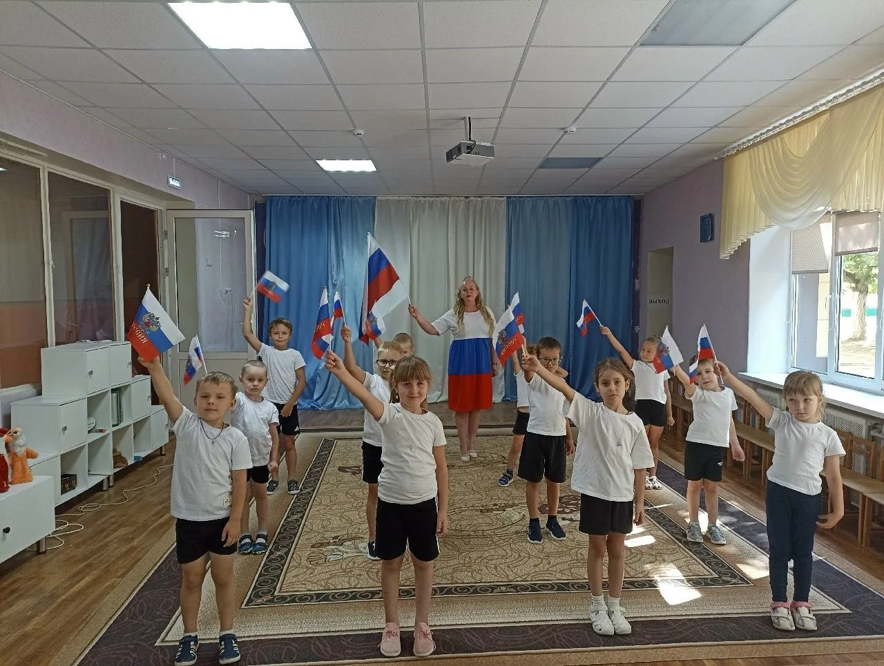 22 августа — День Государственного флага Российской Федерации!