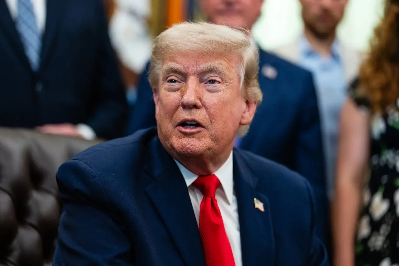 Трамп высоко оценил роль Путина и Си Цзиньпина в урегулировании конфликта с Ираном

Президент США До