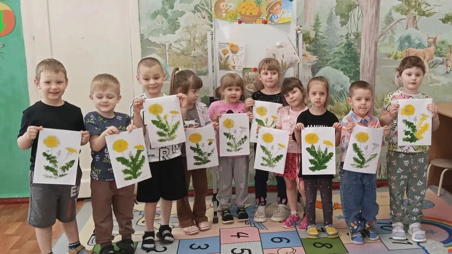 🌼В мае отмечается Всемирный день одуванчика -  яркого весеннего цветка - символом тепла,  солнца и 