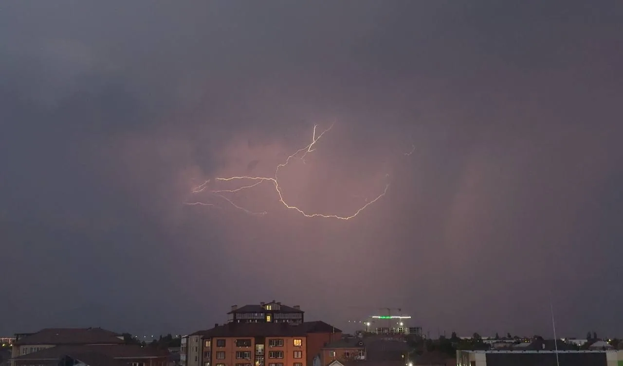 Страшно прекрасно!

📸 фото от читателя