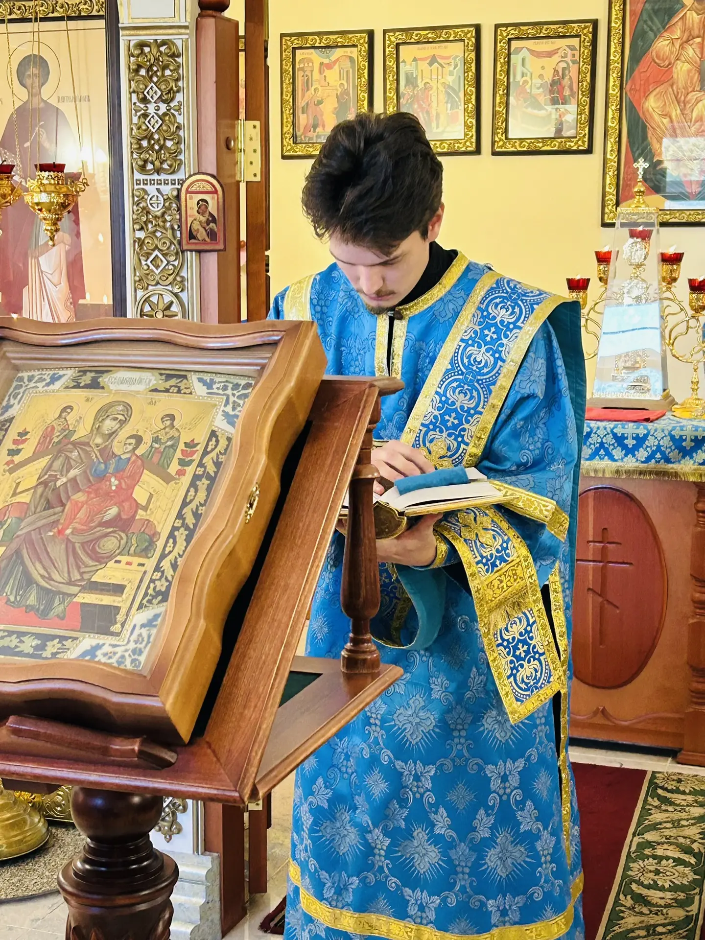 🕊Тихая гавань надежды и веры: нашему храму — 20 лет🕊️🤍