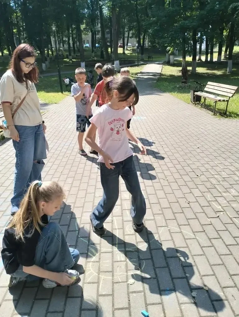 Не просто библиотека, а настоящая «Изумрудная страна»!
Друзья, сегодня наш отряд совершил удивительн