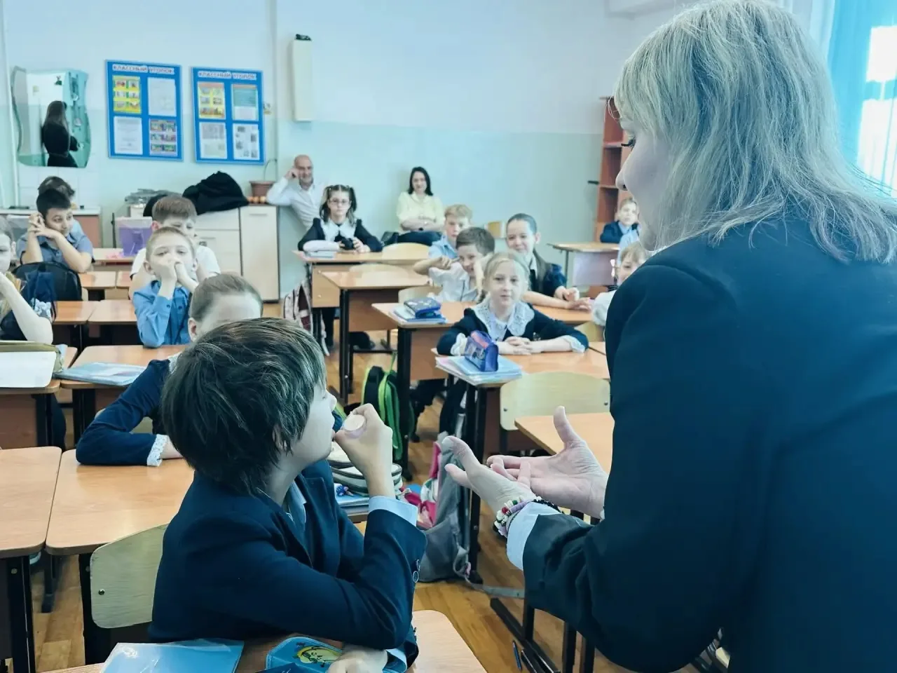 🧸На днях в 3 «Г» классе совместно с классным руководителем Егоренковой Ольгой Алексеевной, учениками