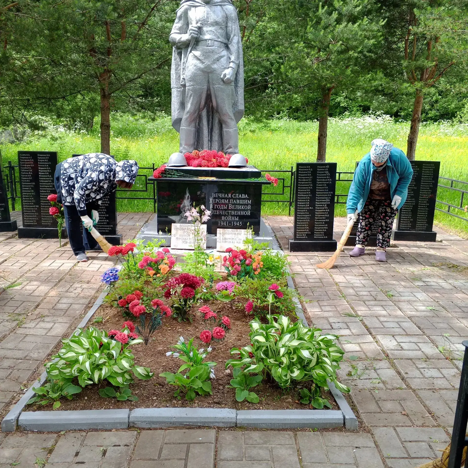 22 июня 1941 года. Этот день навсегда останется в памяти наших отцов, матерей, дедов — всего нашего 