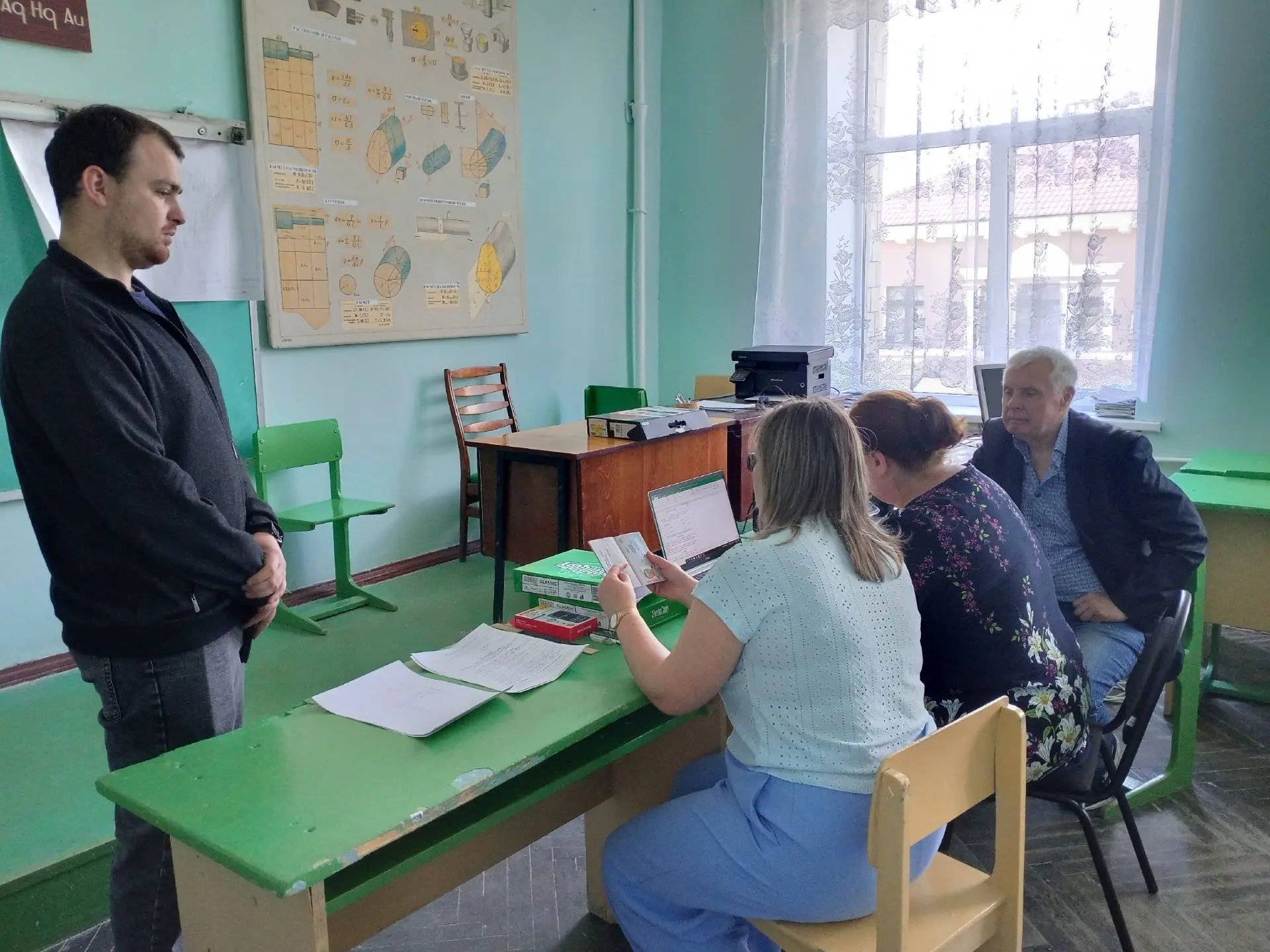 📢 СТАРТ ДАН! В Амвросиевском индустриальном колледже начался демонстрационный экзамен