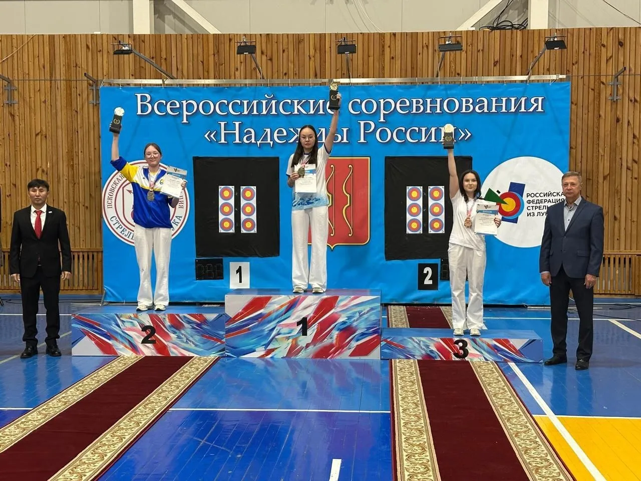 Лучники Приангарья стали победителями и призерами всероссийских соревнований «Надежды Р...