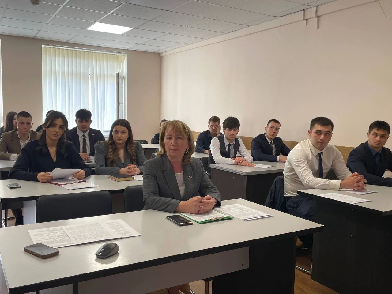 Молодежные избирательные комиссии Северной Осетии и Ставрапольского края обменялись опытом  В СОГУ п