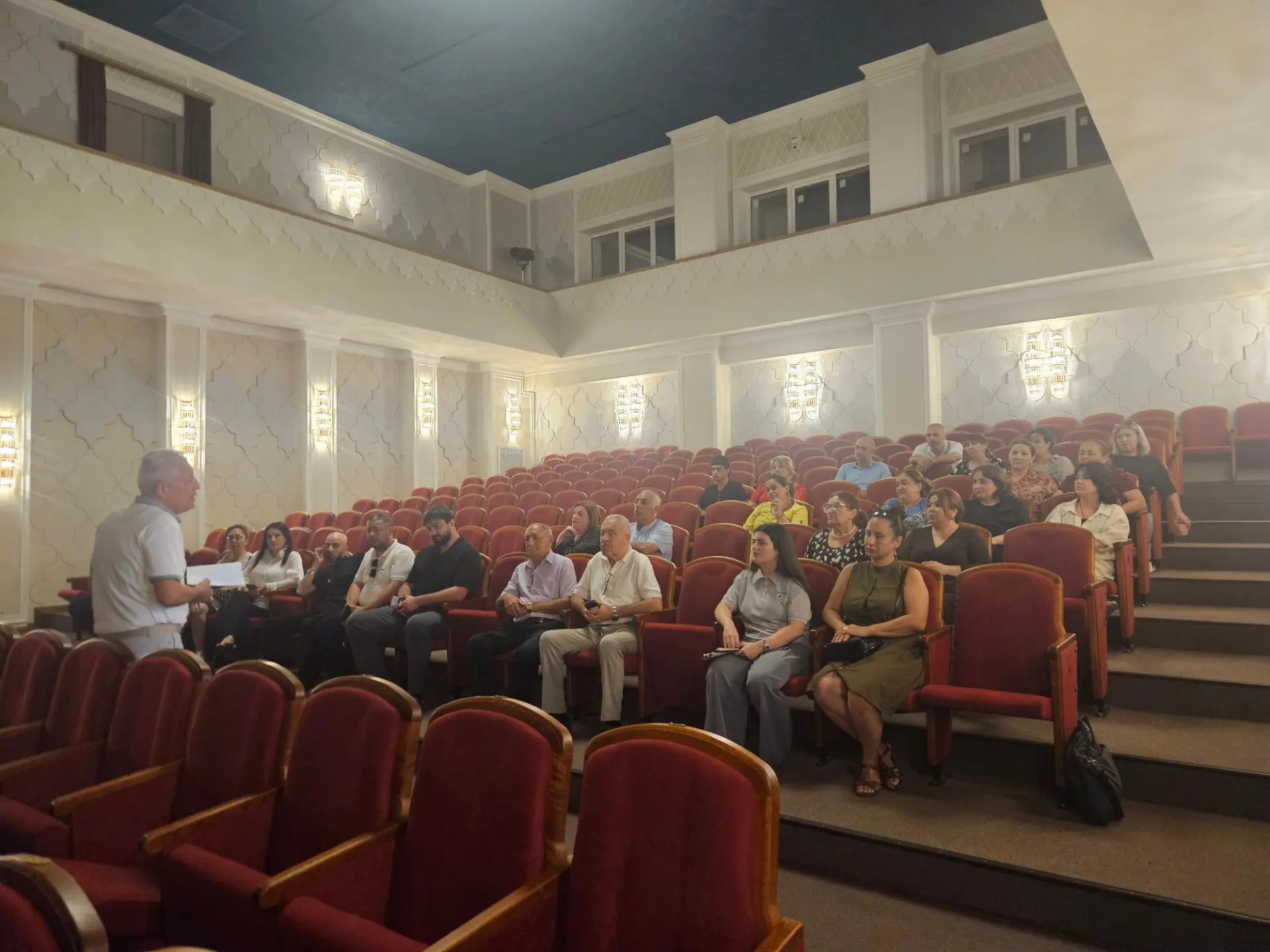 🎭Возвращение к работе: в Азербайджанском государственном музыкально‑драматическом теат...
