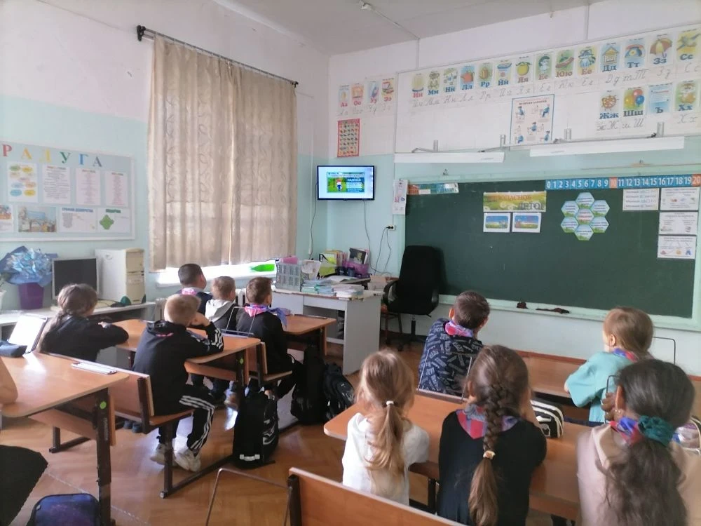 🌞 Инструктажи по безопасности перед летними каникулами
     В преддверии летних каникул, с целью пр