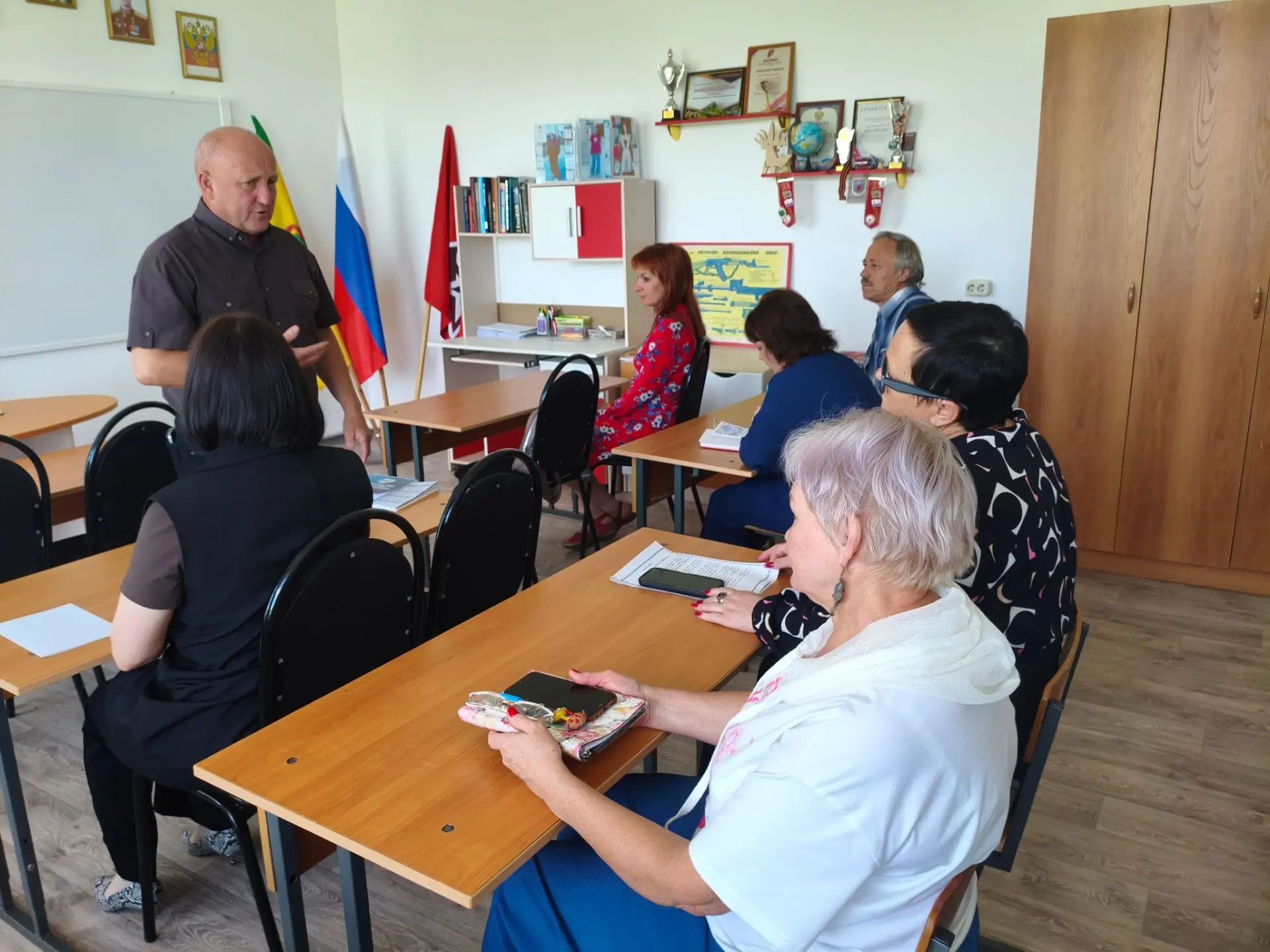 В Доме детского творчества состоялась встреча педагогов дополнительного образования с з...