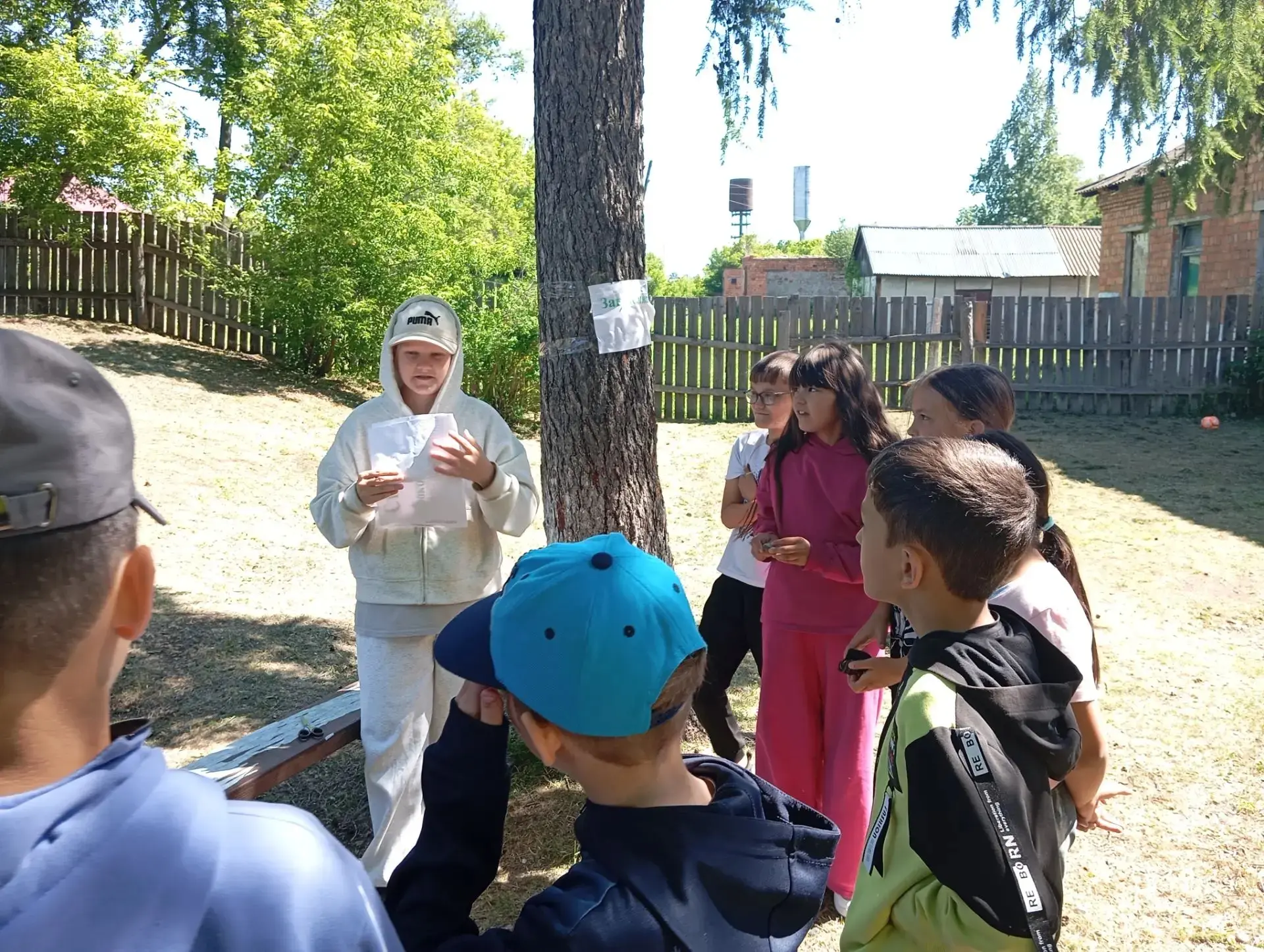 В субботу у нас в лагере царила атмосфера дружбы и азарта! 🤝

Ребята с нетерпением ждали начала кве