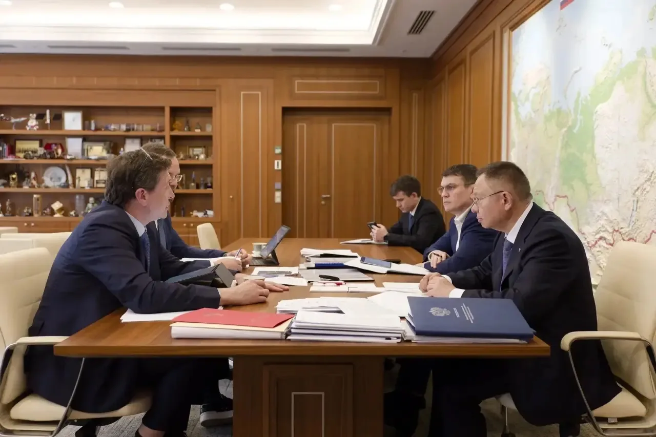 Развитие жилищного сектора, модернизацию инфраструктуры в Нижегородской области, в частности строите