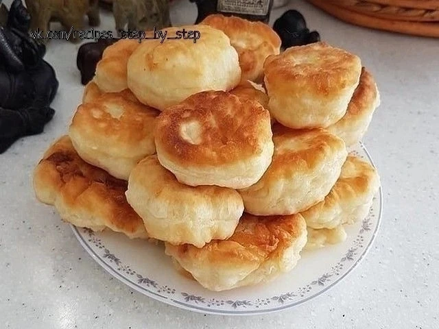 Пышные оладьи на кефире.