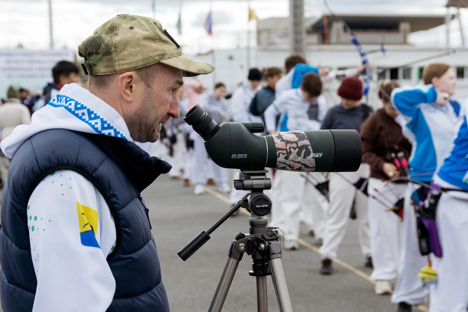 Впервые в Сургуте прошли летнее первенство и чемпионат Югры по стрельбе из лука 🏹  На территории «Сп