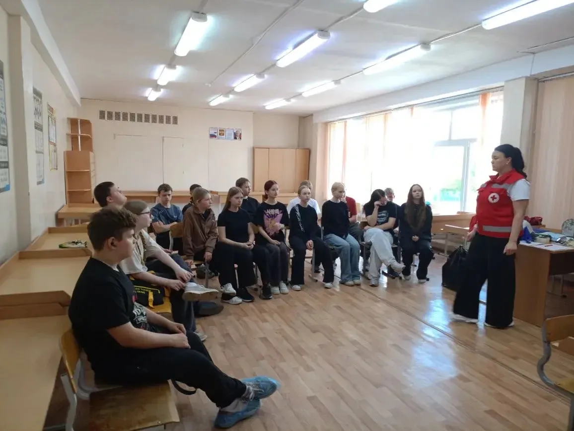⛑️ПЕРВАЯ ПОМОЩЬ⛑️

✅2 июня участники Всероссийского проекта «Первая помощь», от Общероссийского обще