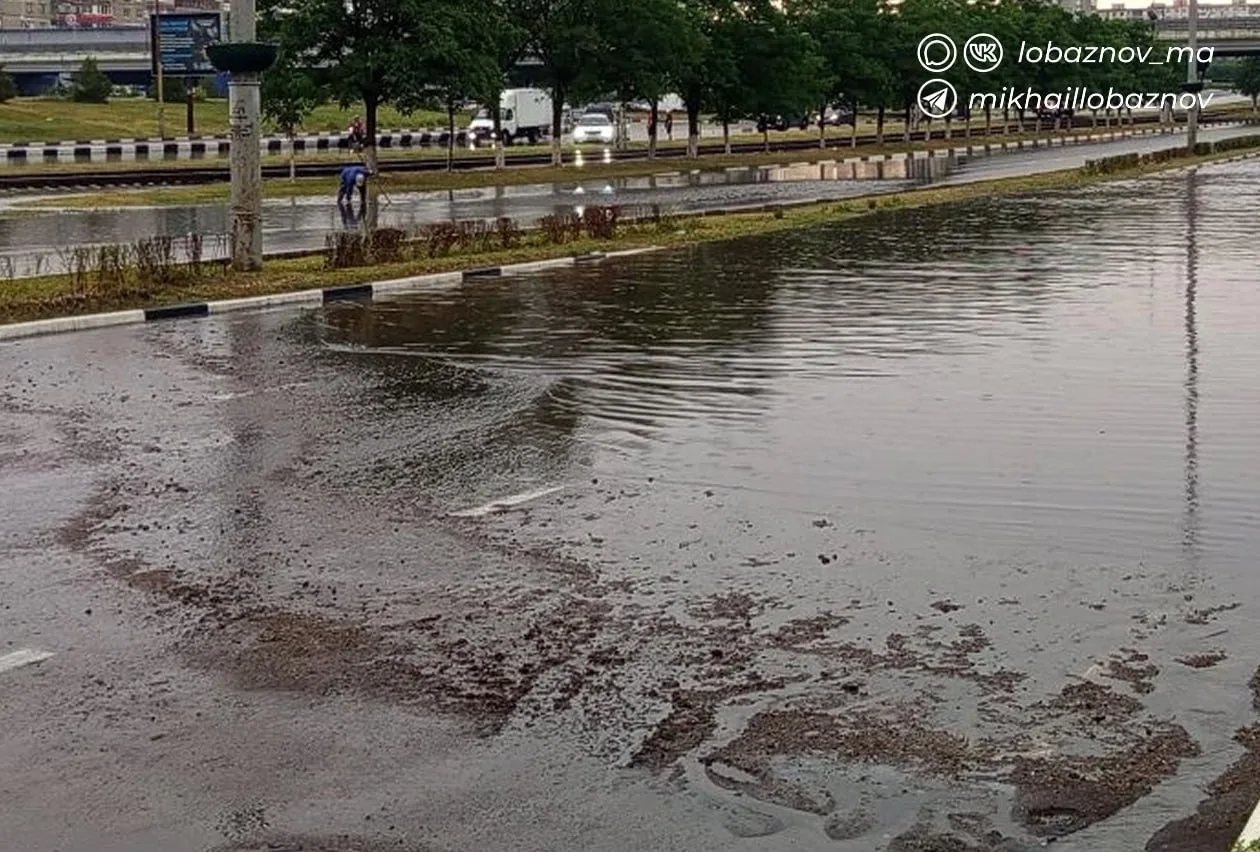 Сильный ливень, который прошёл в Старооскольском округе в эти выходные, частично оставил девять сёл 