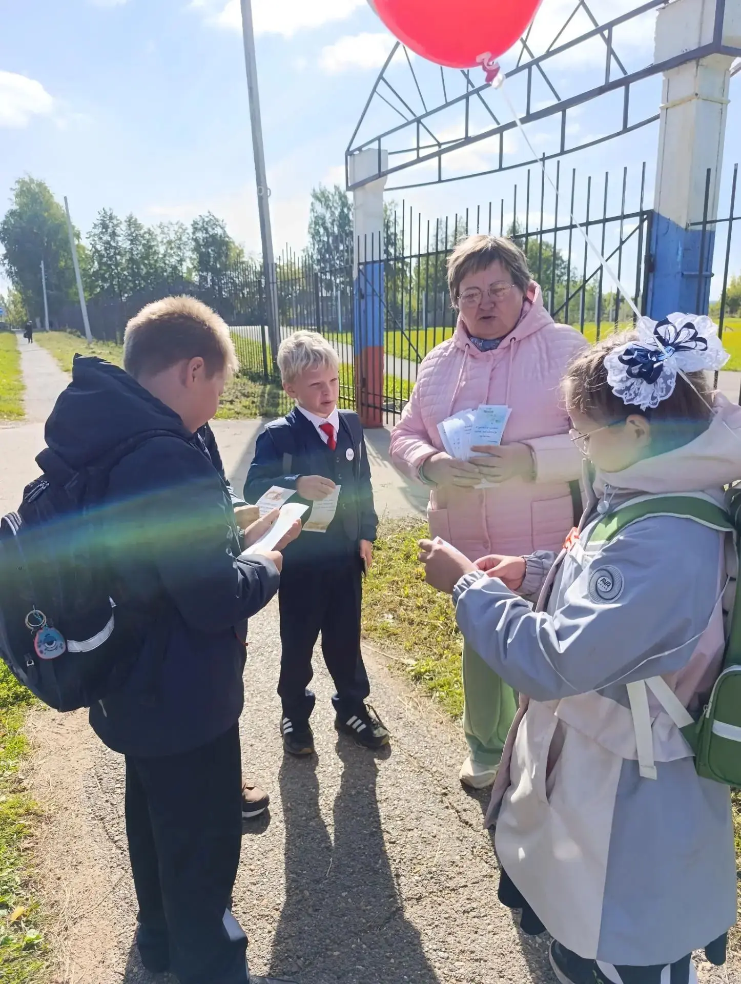 🔔 1 сентября наш детский отдел провел яркую акцию, посвященную началу учебного года! 🎒📚