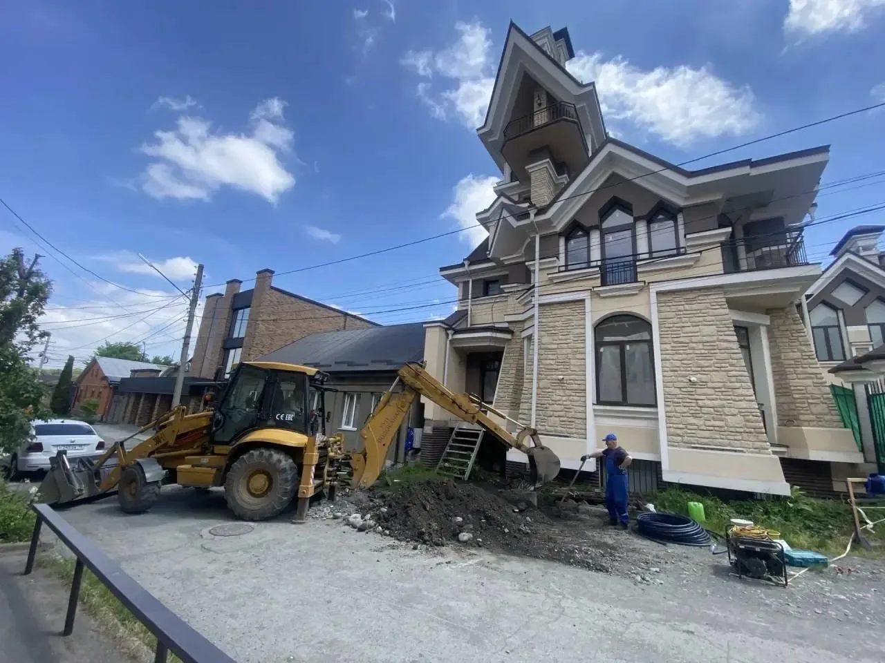 🔔 580 метров нового водопровода проложит водоканал на улице Осетинской. Это обеспечит бесперебойным 