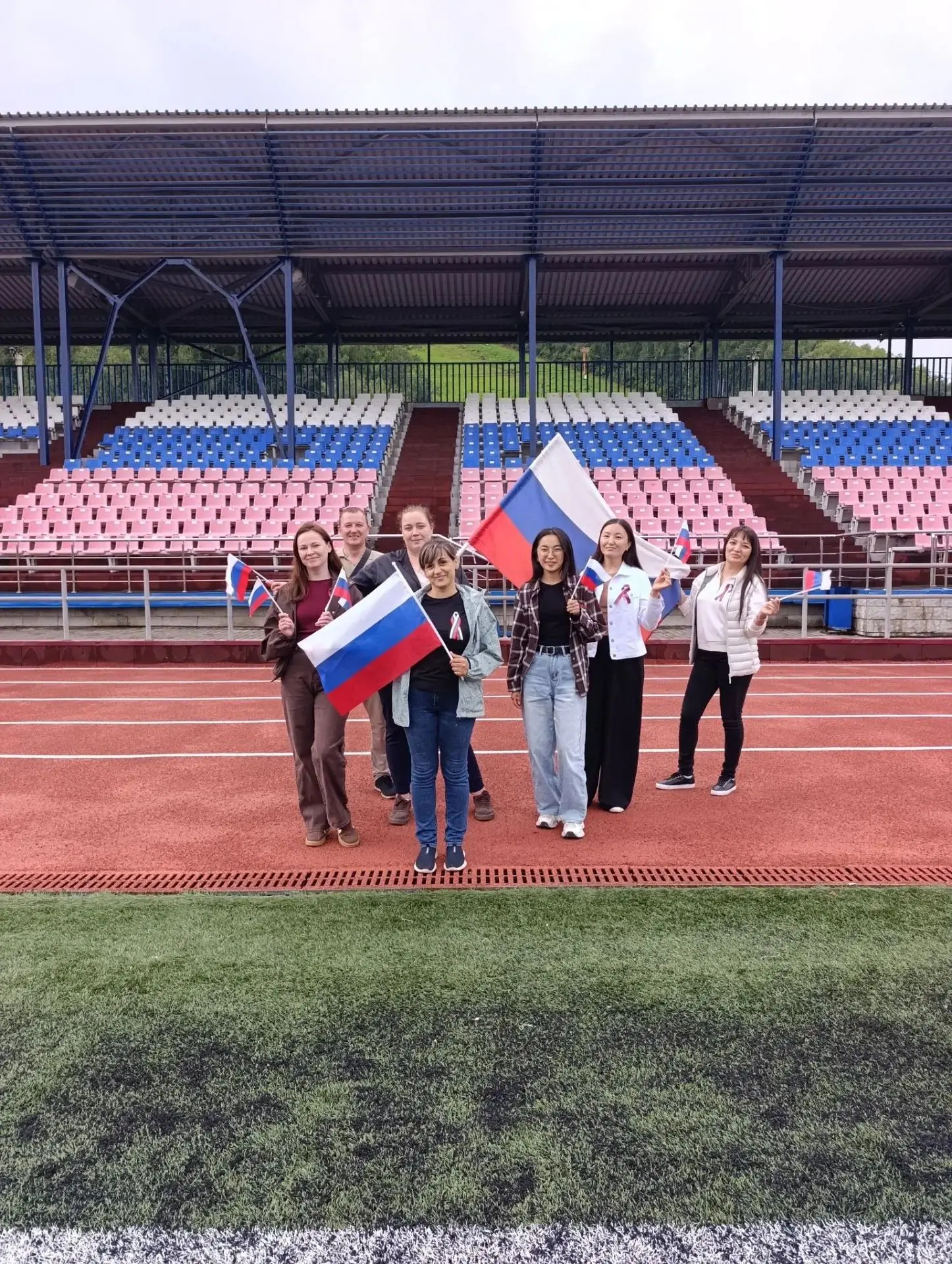 🇷🇺В преддверии Дня Государственного флага сотрудники Управления Федерального казначей...