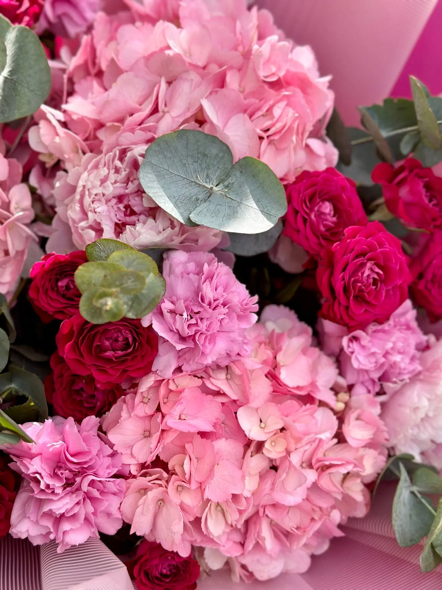 Сочные, летние и безумно красивые! ❤️‍🔥💐

Этот сезон сводит с ума своими красками ☀️