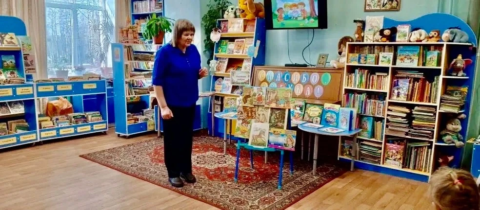 📚 В целях продвижения традиций семейного чтения, оказания помощи родителям группы «Сча...