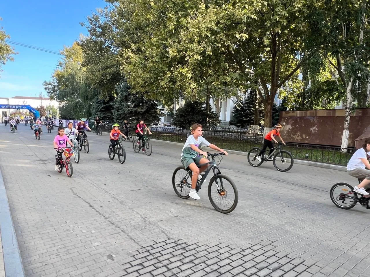 🏁 В Махачкале стартовал масштабный велопробег единства народов России.