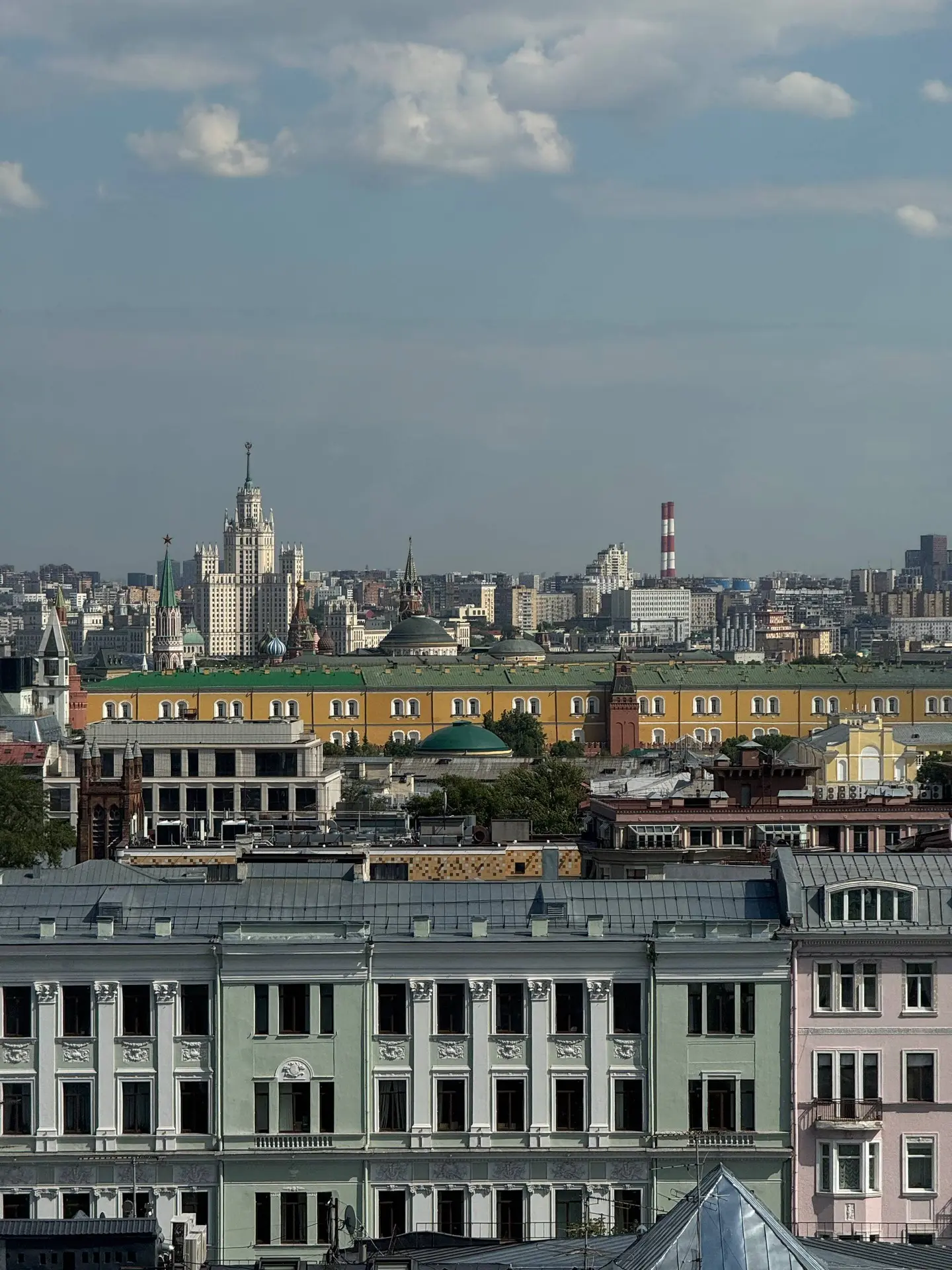 В мемориальных квартирах есть особый шарм присутствия. Очень интимная обстановка и свой собственный 