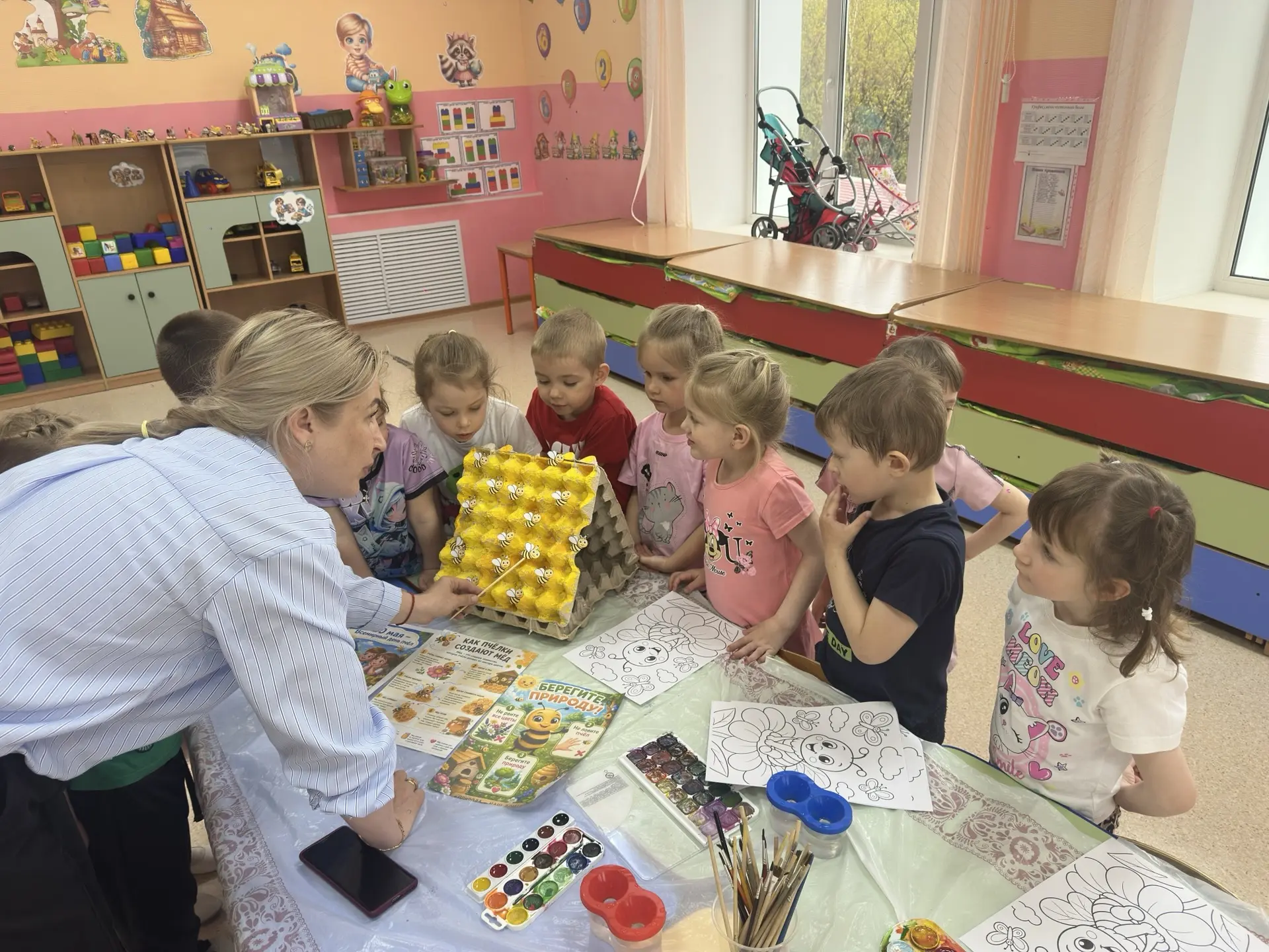 🐝🐝🐝 20 мая - Всемирный день пчел!!!
В нашем детском саду прошло увлекательное занятие, посвященно