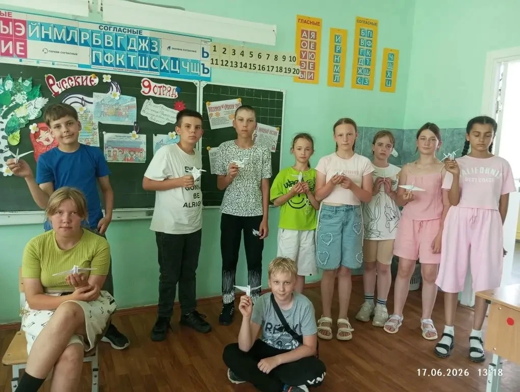 17 июня у нас прошёл невероятно атмосферный и душевный мастер-класс! 🎨

Сначала мы все вместе разуч