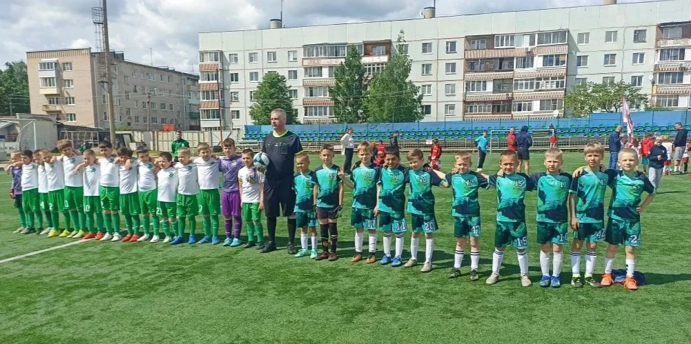 25 мая 2026 г. в г.Боровичи прошли первые игры первенства Новгородской области по футбо...