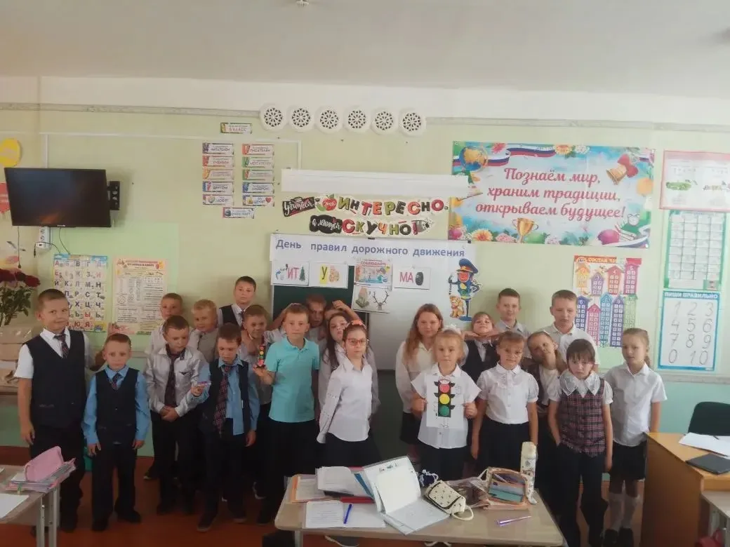 🚦🚸 Сегодня в группе продлённого дня прошёл настоящий квест «Знание правил дорожного д...