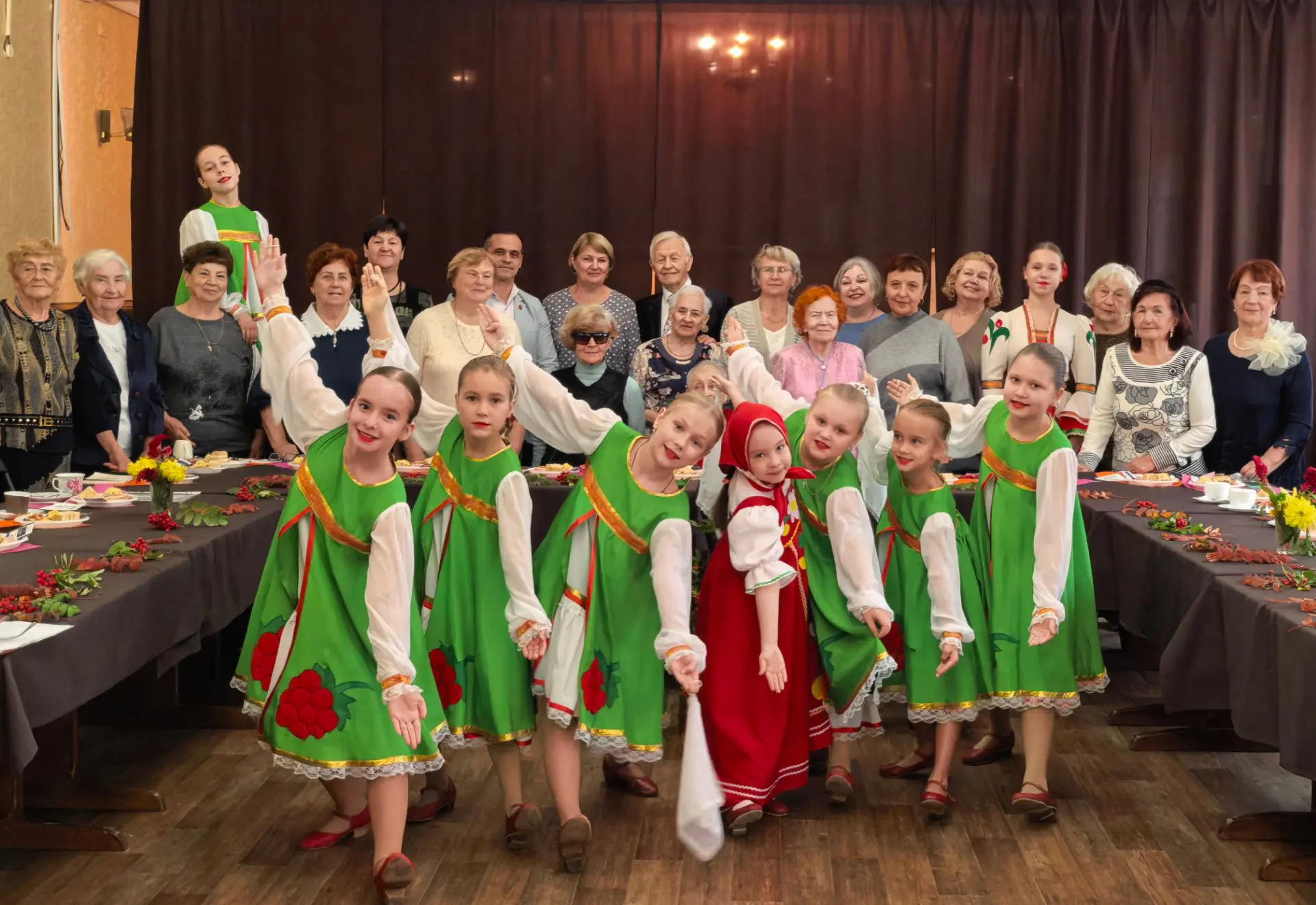 Твой возраст — лишь цифра, главное — это свет твоей души.
