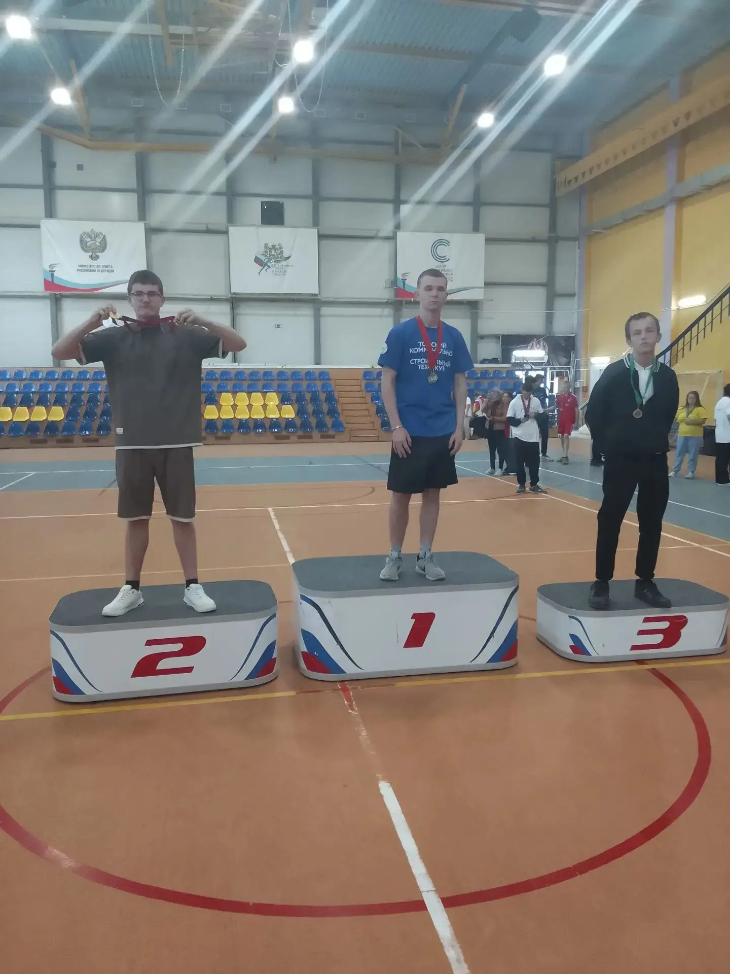🏃‍♂️На прошлой неделе наши ученики участвовали в соревнованиях по лёгкой атлетике и по...
